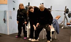 Muratpaşa'dan parkinson hastalarına destek