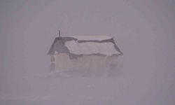 Muş'ta sis ve gün batımı kartpostallık manzara oluşturdu