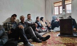 Muş'ta üniversite öğrencileri doğayı gezerek dengbejlik kültürüyle buluştu