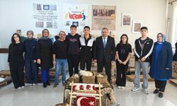 Öğrenciler ilçenin geleneğini okulda yaşatıyor