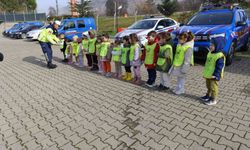 Öğrencilere temel trafik eğitimi verildi