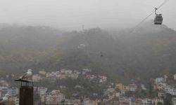 Ordu'nun 'seyir terasında' sis güzelliği