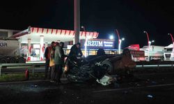 Otomobil tıra arkadan çarpıp takla attı: 1 ölü, 1'i ağır 3 yaralı