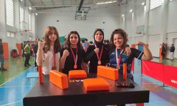 Salihlili imam hatipli kızların bileği bükülmedi