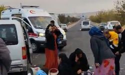 Şanlıurfa'da iki araç çarpıştı: 11 kişi yaralandı