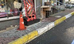 Sarıyer'de üst katı kayıp gecekonduya yaslanan bina havadan görüntülendi