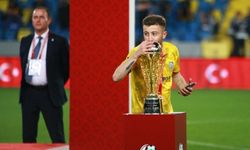 Silahlı kavgada ağır yaralanan futbolcu entübe edildi