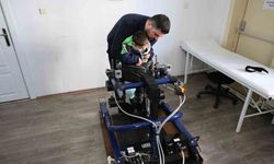 Sivas'ın ilk ve tek mobil yürüme robotu yürüme güçlüğü çeken çocuklara umut oluyor