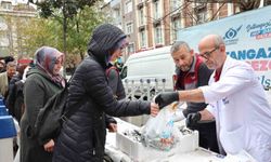 Sultangazi Belediyesi'nden ücretsiz balık dağıtımı