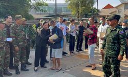 Tayland, ateşkes kapsamında 18 Kamboçyalı askeri serbest bıraktı