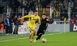Trendyol Süper Lig: Fenerbahçe: 3 - Konyaspor: 0 (İlk yarı)