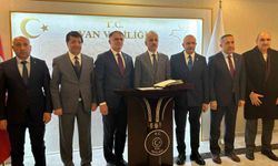 Ulaştırma ve Altyapı Bakanı Uraloğlu, Van'a geldi