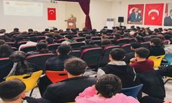 Uludere'de lise öğrencilerine MSÜ tanıtım semineri düzenlendi