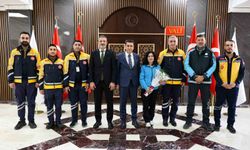 Vali Aygöl telsizden sağlık personellerine seslendi: 'Sizlerle gurur duyuyoruz'