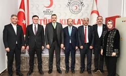 Vali Çiftçi'den Kızılay'a ziyaret