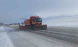 Van'da 90 yerleşim yerinin yolu ulaşıma kapandı