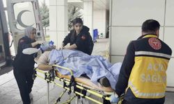 Yakınını kaza yerinde gören adam kalp krizi geçirdi