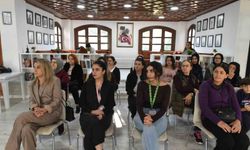 Zübeyde Hanım Kadın Eğitim ve Sosyal Tesisi'nde kadın sağlığı konuşuldu