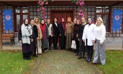 Acılarını üreterek unutuyorlar