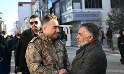 Ağrı Emniyet Müdürü Önder, esnaf ve vatandaşlarla bir araya geldi