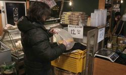 Bayat ekmek fiyatına sıcak ekmek: Mahalle esnafından emsal davranış