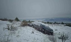 Belediye Başkanı İlhan Özden'in makam aracı kaza yaptı