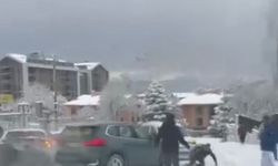 Bursa'da korku dolu anlar: Kayan araç vatandaşların arasına daldı