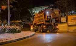 Büyükşehir ekiplerinden kar mesaisi