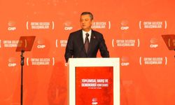 CHP lideri Özel: 'Suriye'nin huzur ve refahı Türkiye'ye de kazandırır'