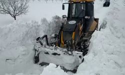 Darende Belediyesi'nden karla mücadelede yoğun mesai
