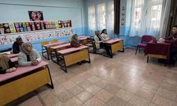 Gıda güvenliği için okul personeline hijyen eğitimi