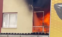 İzmir'de yangında ev alevlere teslim oldu