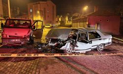 Kamyonetle otomobil çarpıştı, 3 kişi yaralandı