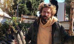Mahalle muhtarından Datça'ya 2 bin harnup fidanı