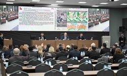 Mersin Büyükşehir Meclisinde 2,5 milyar TL'lik borçlanma tartışıldı