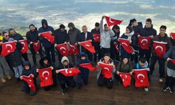 Spil'in zirvesinde Türk Bayrağı açtılar