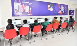 Yeşilyurt Mesleki Eğitim ve Yaşam Merkezi'nde kurslar tüm hızıyla sürüyor