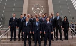 Adalet Bakan Yardımcısı Tuncay, İzmir Adliyesi'ni ziyaret etti