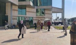 Antalya Kepez Kaymakamlığında silah sesleri duyuldu