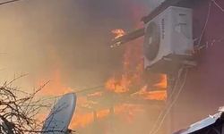 Antalya'da yaşlı çiftin evi alevlere teslim oldu