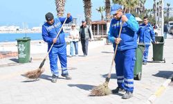 Aydın Büyükşehir'den bayram öncesi Kuşadası'nda çevre düzenlemesi