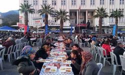 Aydınlılar, Büyükşehirin iftar sofralarında buluşuyor