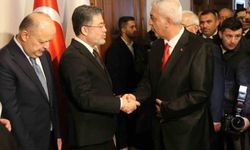 Bakan Yumaklı memleketi Kastamonu'da vatandaşlarla bayramlaştı