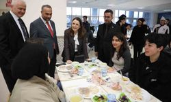 Bartın protokolü üniversite öğrencileriyle iftarda buluştu