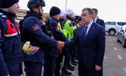 Bayburt'ta görev başındaki güvenlik güçlerinin bayramı kutlandı