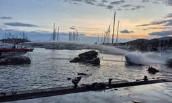 Bodrum'da 7 motoryat yanarak battı