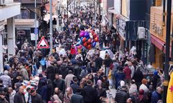 Burası ne Beyoğlu ne de Taksim: Sivas'ta cadde ve sokaklar doldu taştı