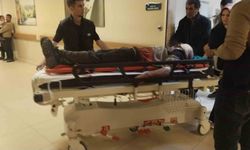 Bursa'da otomobil park halindeki tırın altına girdi: 1 yaralı