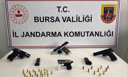 Bursa'da ruhsatsız silahlar ele geçirildi