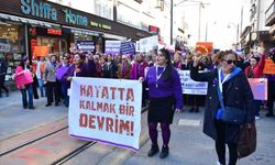 Bursalı Kadınlardan özgürlük ve eşitlik yürüyüşü
